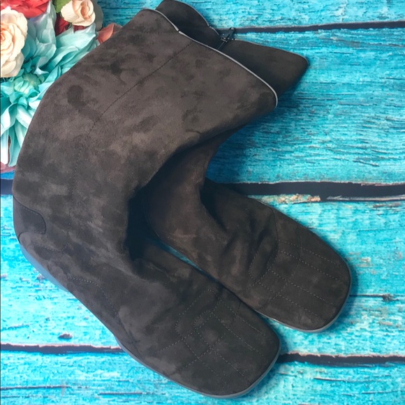 PRADA Sport Dark Brown Suede Winter Mid Boots - Picture 3 of 8